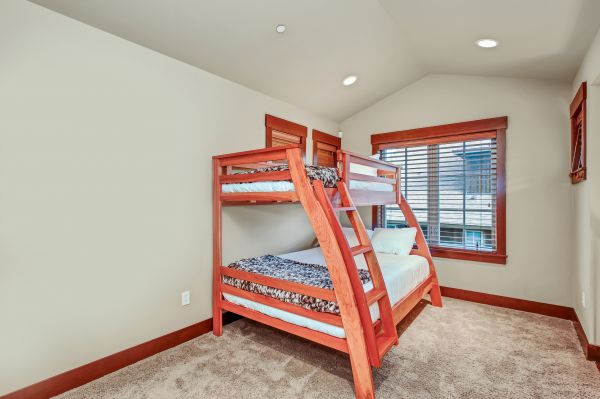 Bunk Bed Building